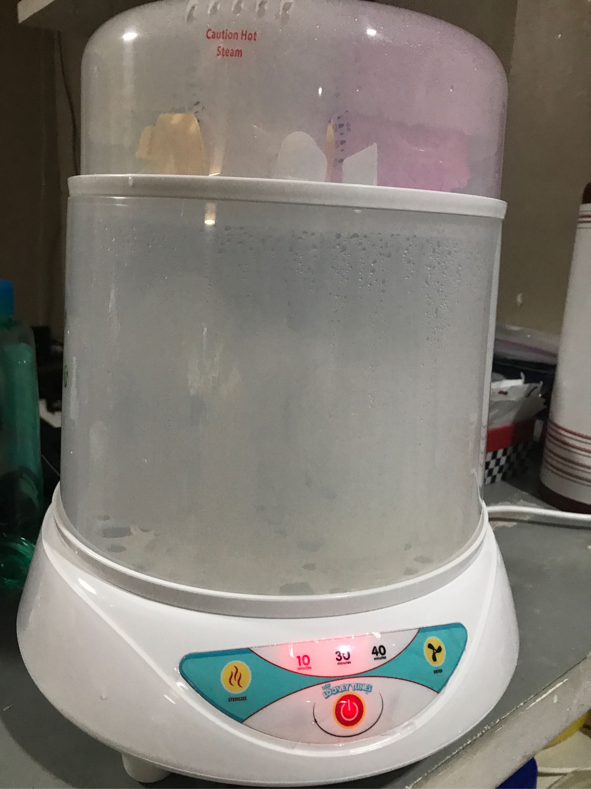 looney tunes sterilizer with dryer