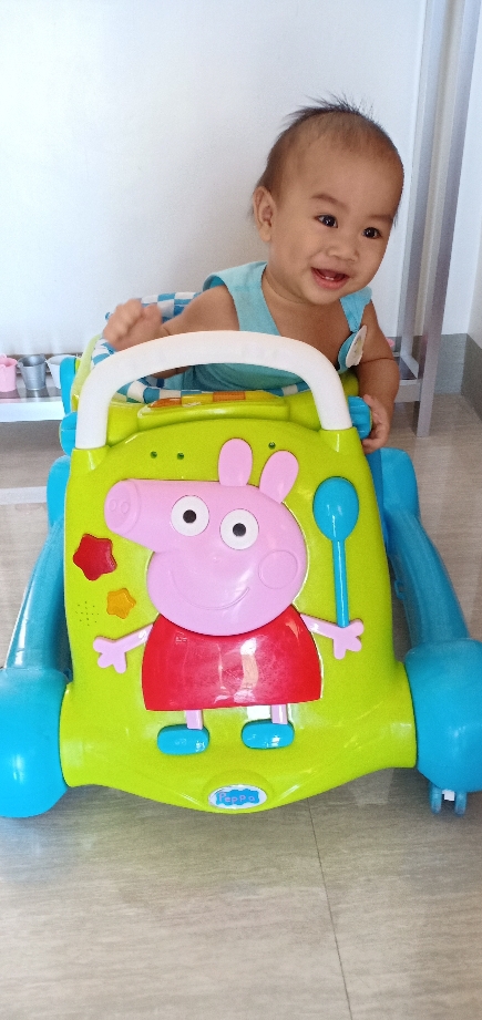 Peppa pig cheap baby walker