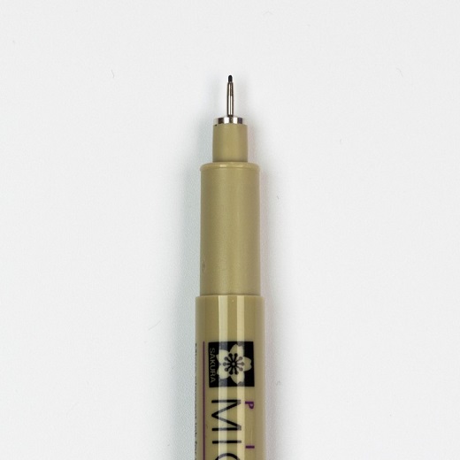 Sakura Pigma Micron 01 Fineliner 1.0mm Black