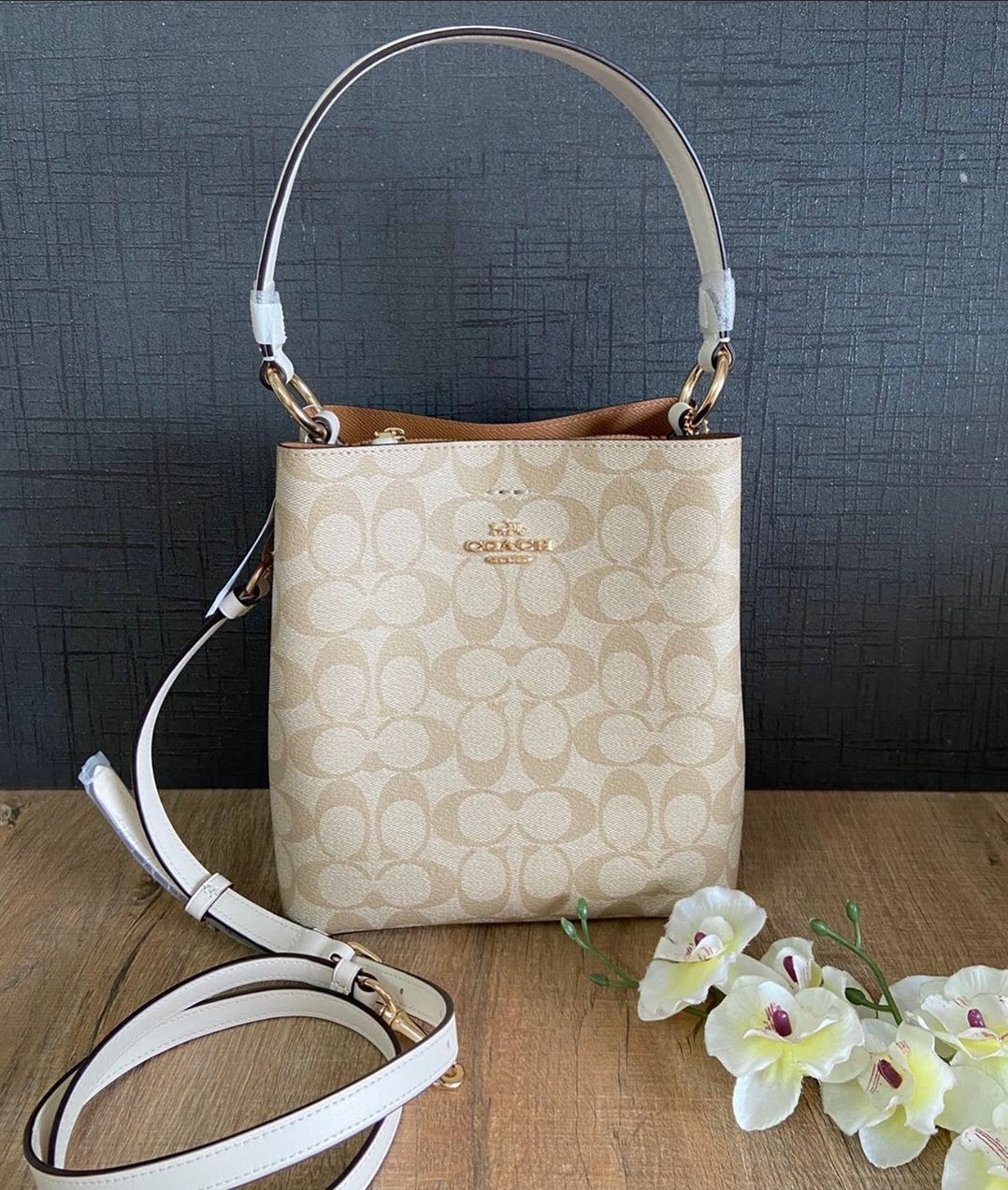 Original Coach 2312 Small Town Bucket Bag In Signature Coated Canvas ...
