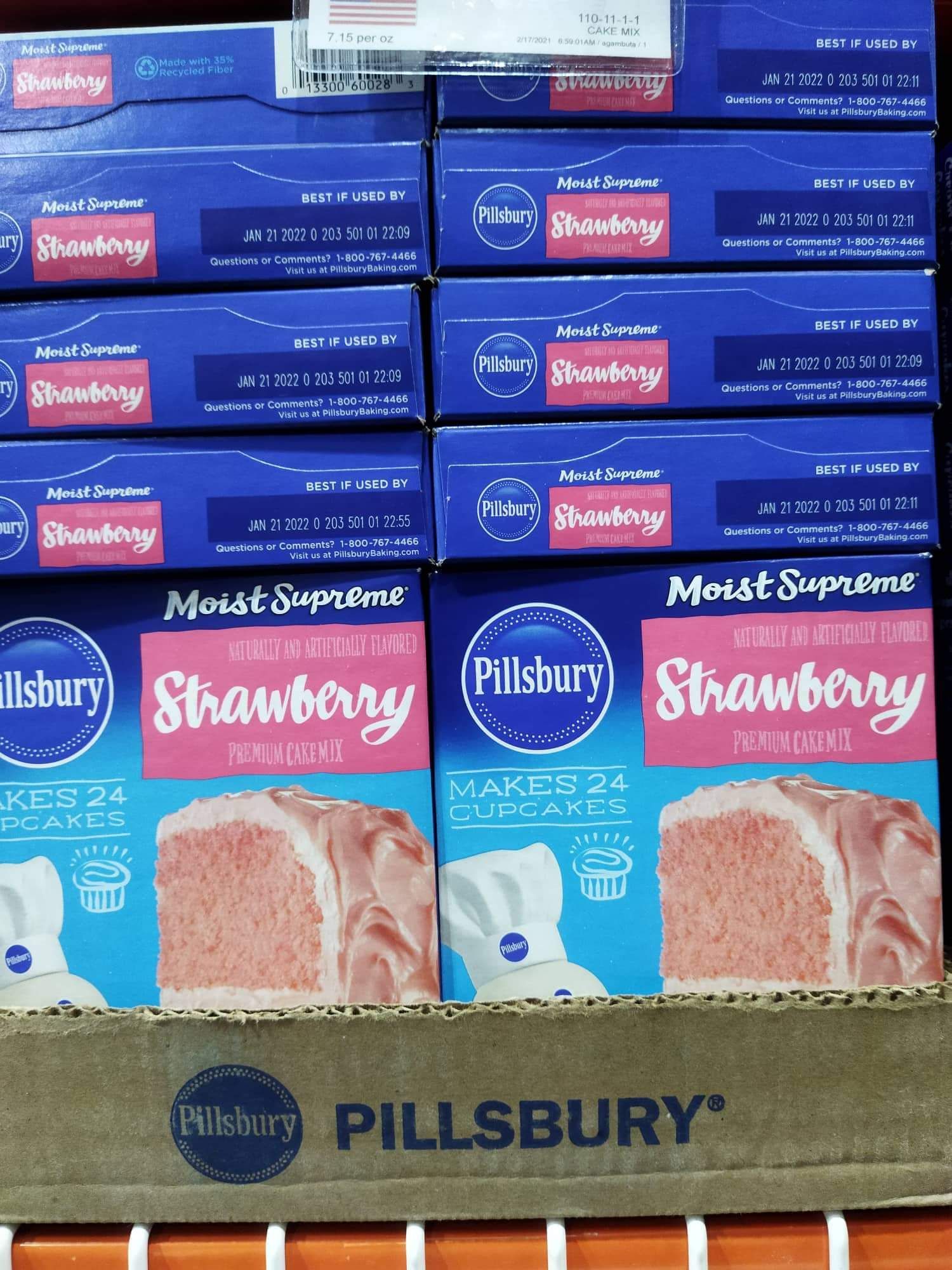 PILLSBURY CAKE MIX STRAWBERRY Naturally And Artificially Flavored 15   21a9ebd26e5650ffa8a8de6ec68e2ebe 