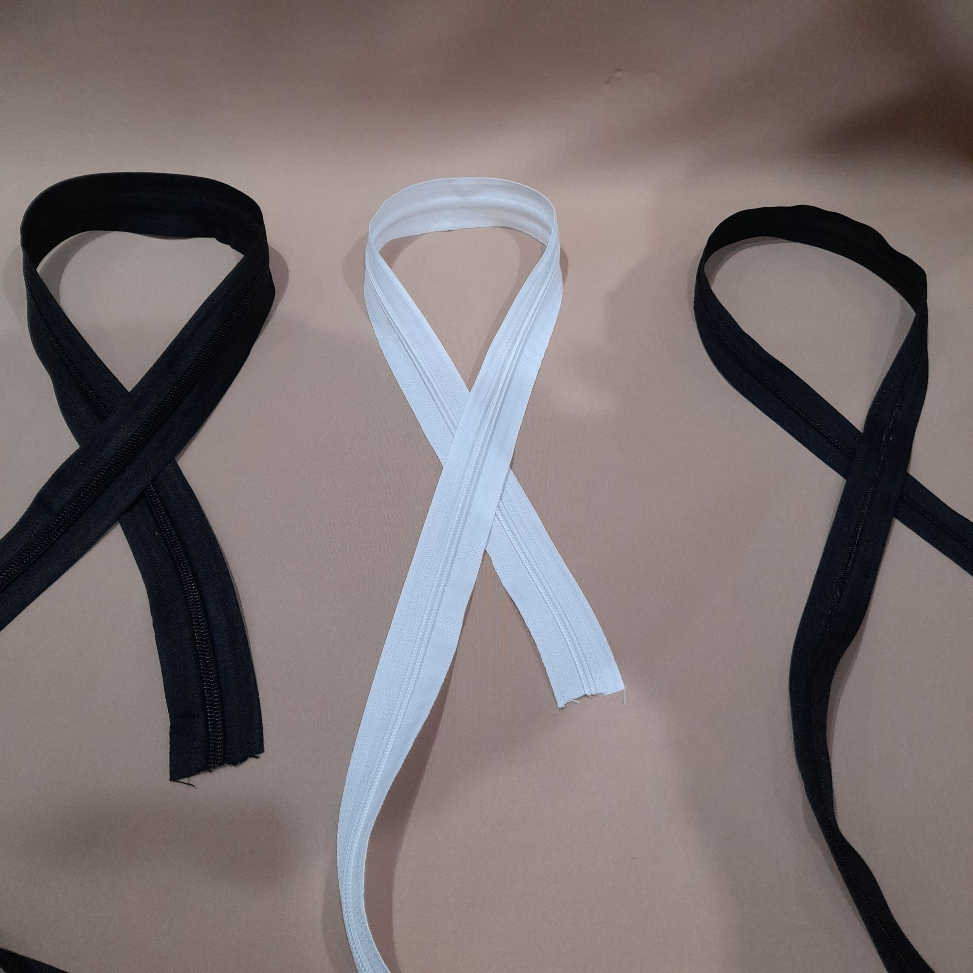 Continuous zipper (per 10yrds) with 10pcs Slider