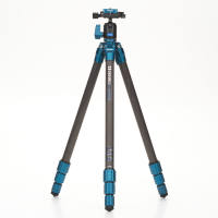 Benro Super Slim Compact & Lightweight Tripod Kit - Aluminum (TSSL08AN00P) / Carbon Fiber (TSSL08CN00P)