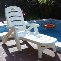 TREDEY outdoor foldable swimming pool beach chairs beach table outdoor deck chairs white poolside deck chairs sun loungers for relaxation