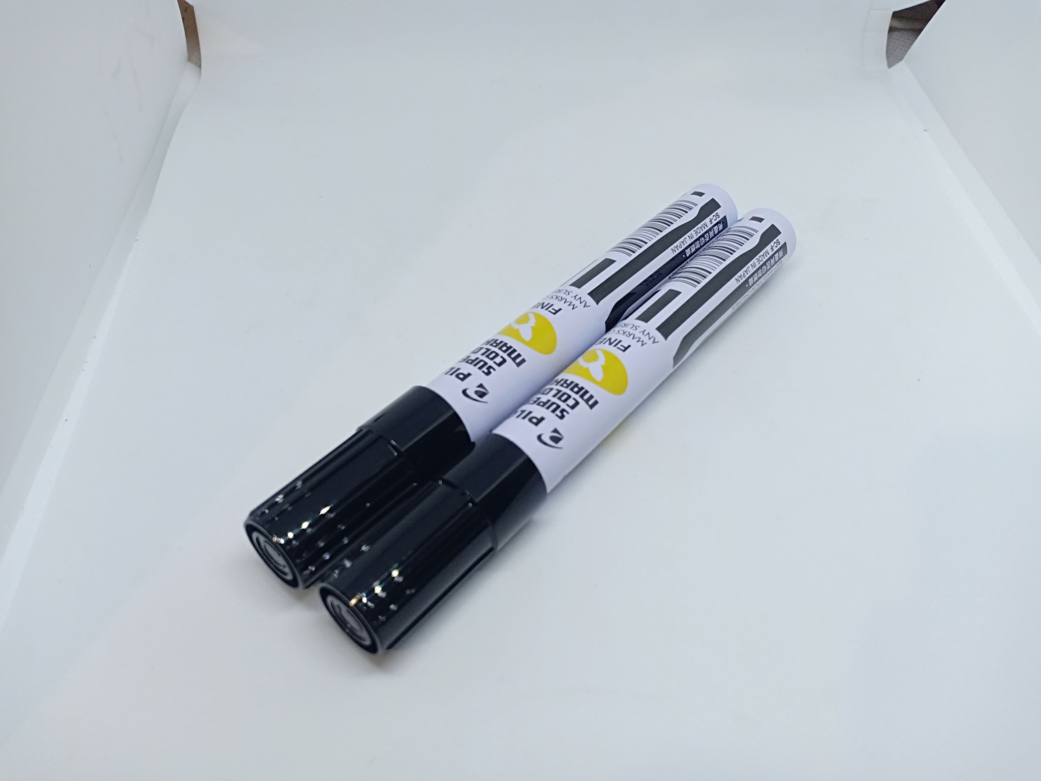 Pilot Pentel Pen Marker Fine Tip Permanent Marker by 2 pcs