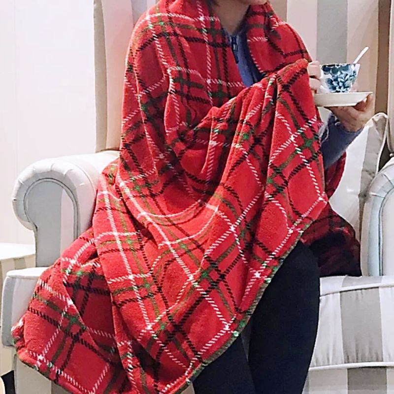 Adults and Kids Printed Pranela Fleece Blanket Random Design Color