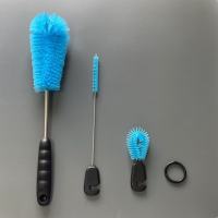 【TheCoachesJournal】3 in 1 Stainless Steel Water Bottle Brush Set Long Handle Water Bottle Scrubbing Brush Bristle Built for Cleaning Narrow Neck Bottles Sport Bottles Baby Bottles Coffee Mugs Tumblers Flask Round Head