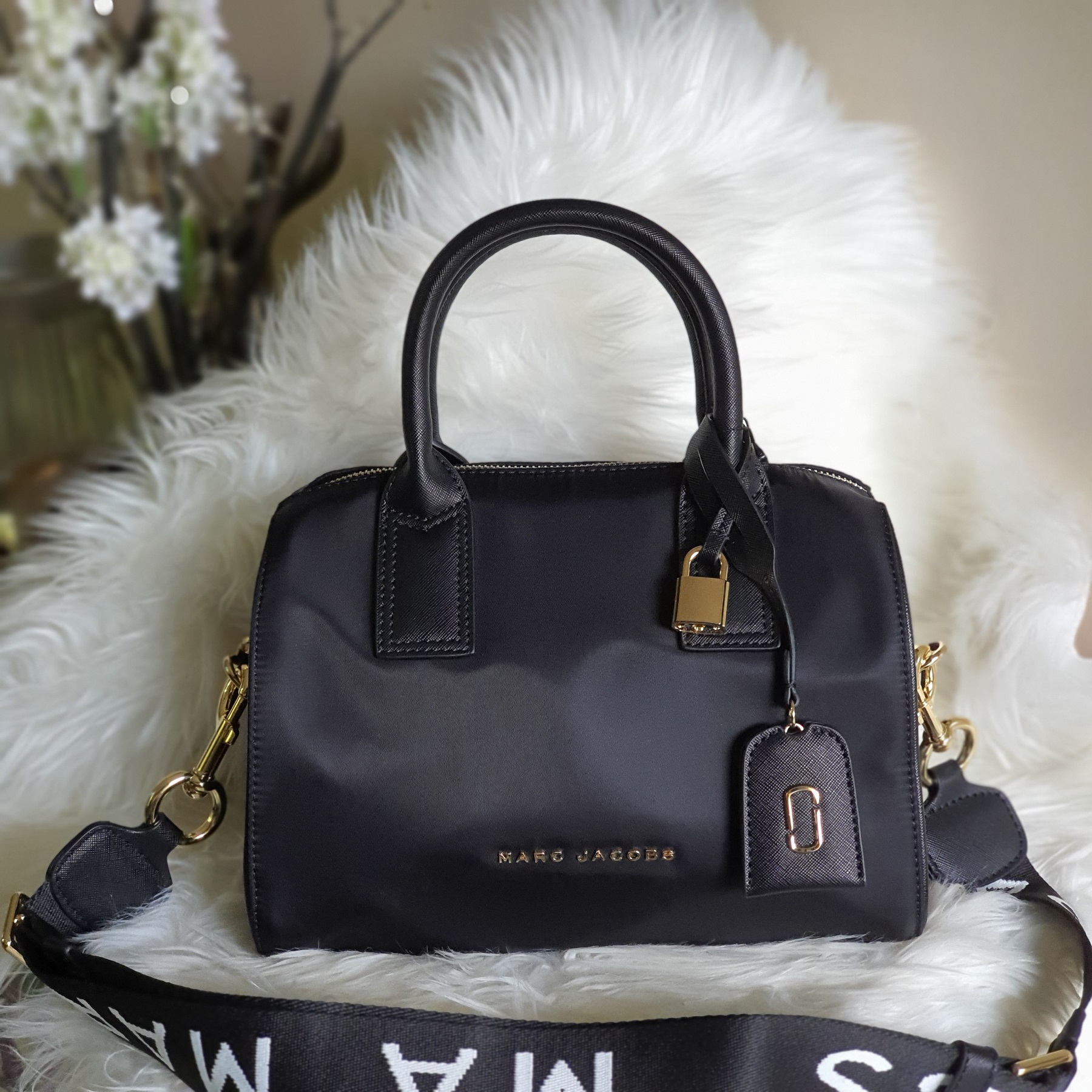 marc jacobs 2 way bag