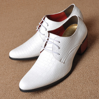 The British Men business shoes pointy-toe leather shoes White White