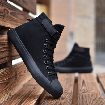 hight-top men canvas shoes Black color