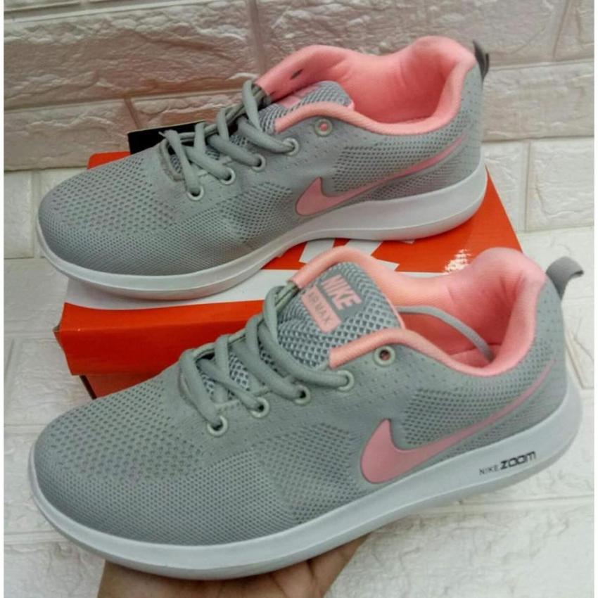 Running Shoes #1 August 2018 - 2 Running Shoes #1 - 2