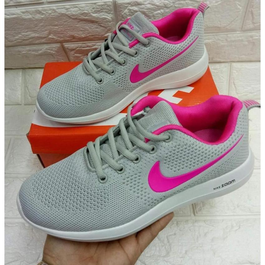 Running Shoes #1 August 2018 - 5 Running Shoes #1 - 5