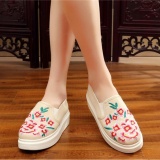 Veowalk Floral Embroidered Women Canvas Slip-ons Platforms Shoes Beige - Intl September 2018 - 2 Veowalk Floral Embroidered Women Canvas Slip-ons Platforms Shoes Beige - intl - 2