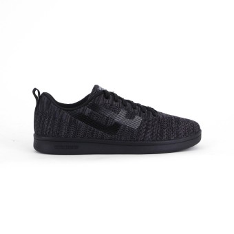 World Balance Freedom Knit MS Black Black
