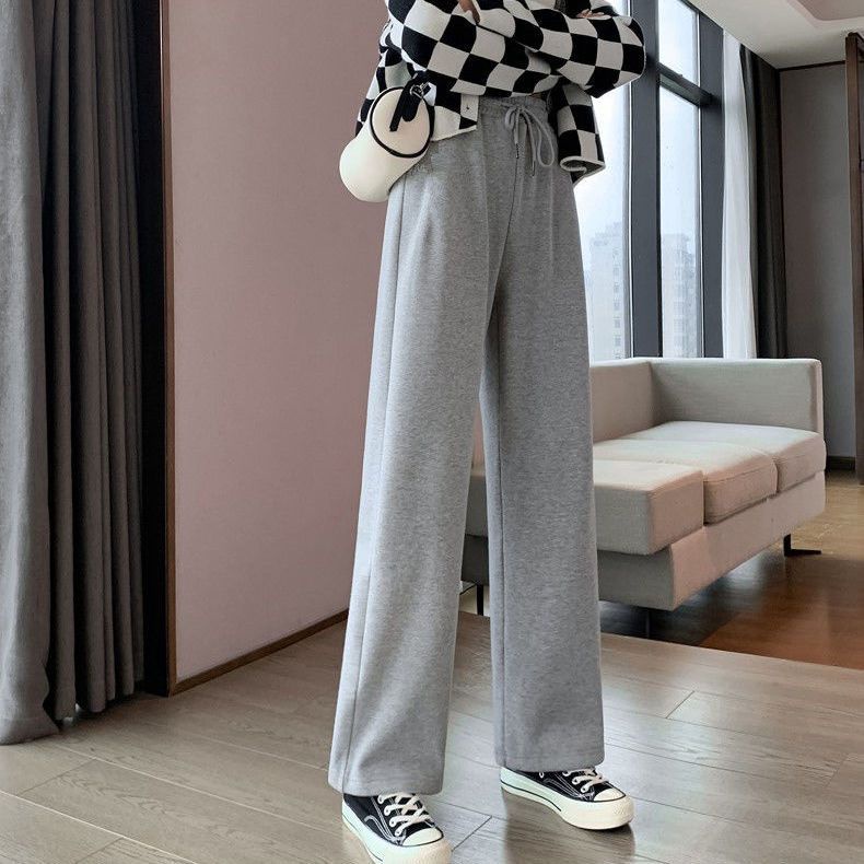 Stay Stylish and Cozy: 3 Must-Have Winter Pants for Women