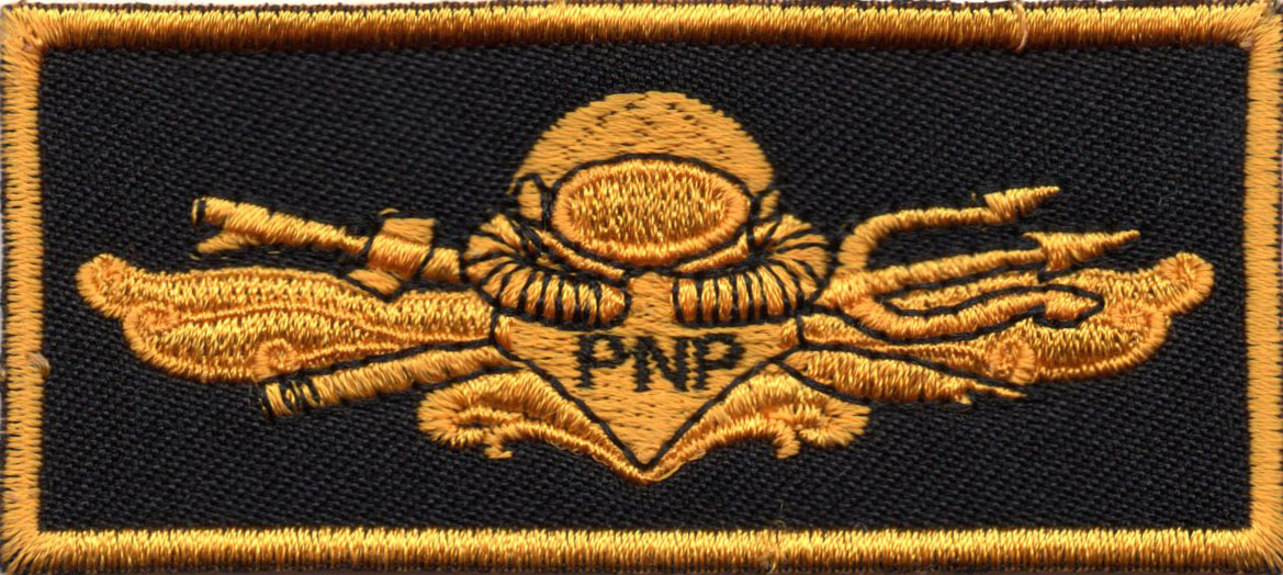 COMBAT MEDIC W/ VELCRO SPECIAL FORCES (SUBDUED YELLOW) W/ VELCRO SCOUT RANGER WE DARE PATCH