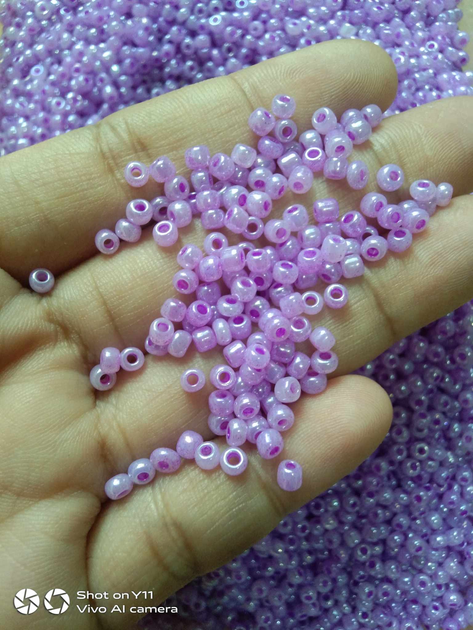 3mm Glossy Light Violet Seedbeads 20g