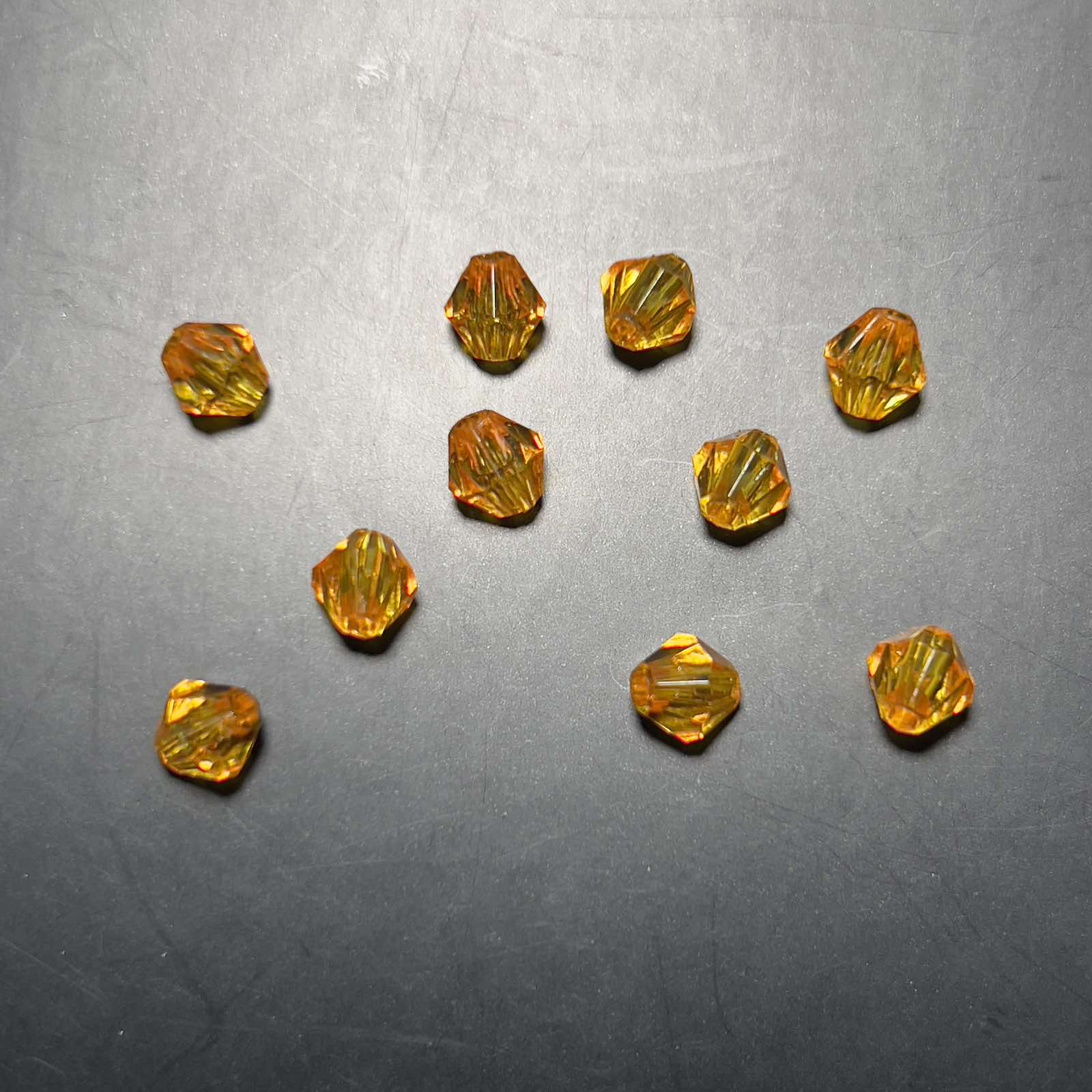 Veeds 100 Pcs Diamond Beads 6mm Clear Bicone DIY Beads Art and Craft