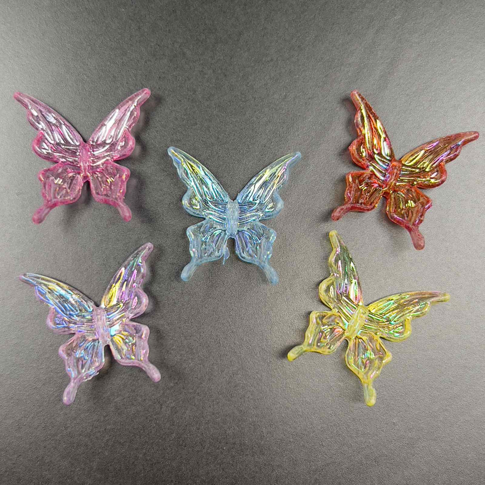 Veeds 5 Pcs Elegant Butterfly Assorted Bead 25mm UV Rainbow DIY Beads Art and Craft
