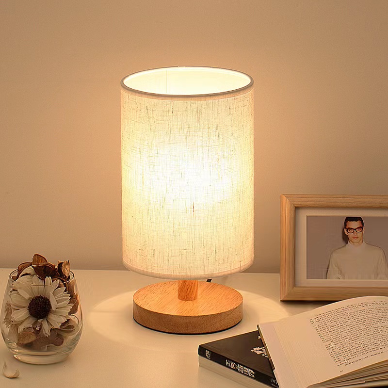 Touch light Adjustable Fabric lampshade Modern Nordic ins Lactation light Bedroom Bedside light small night light Solid Wood Desk light
