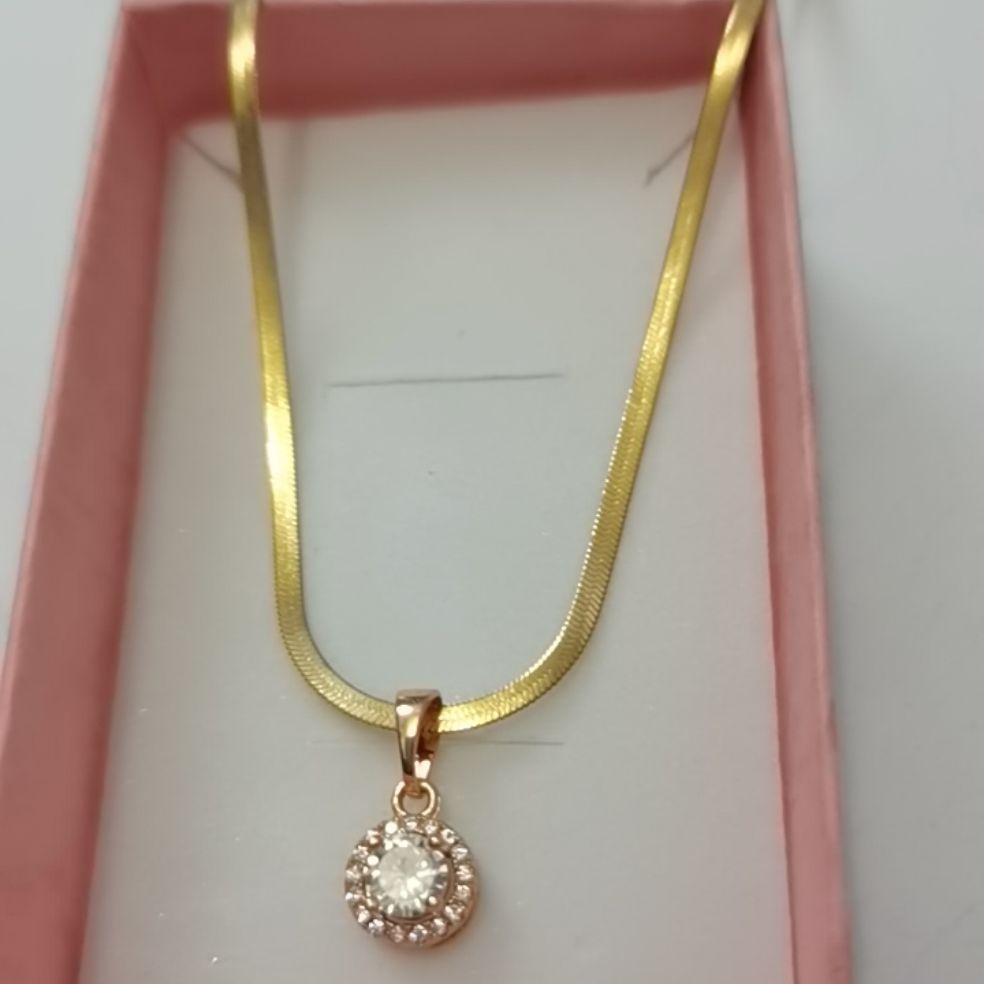 18k Flat chain 18\