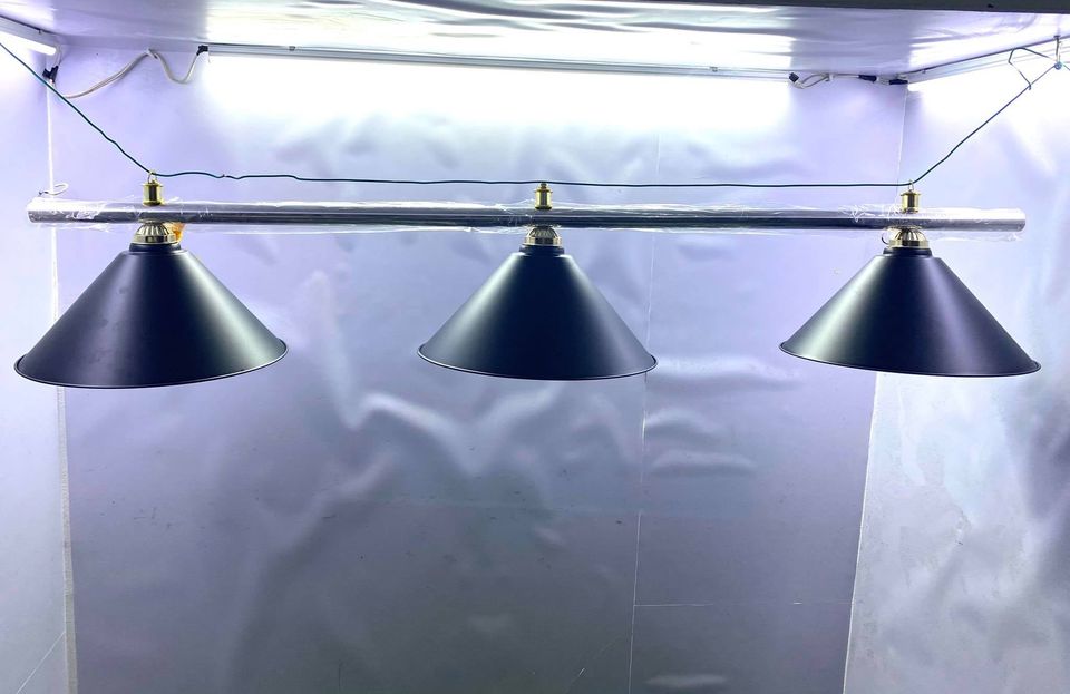 BILLIARD LAMP 3 HEADS FOR SALE AVAILABLE IN COLORS BLACK & BLACK!