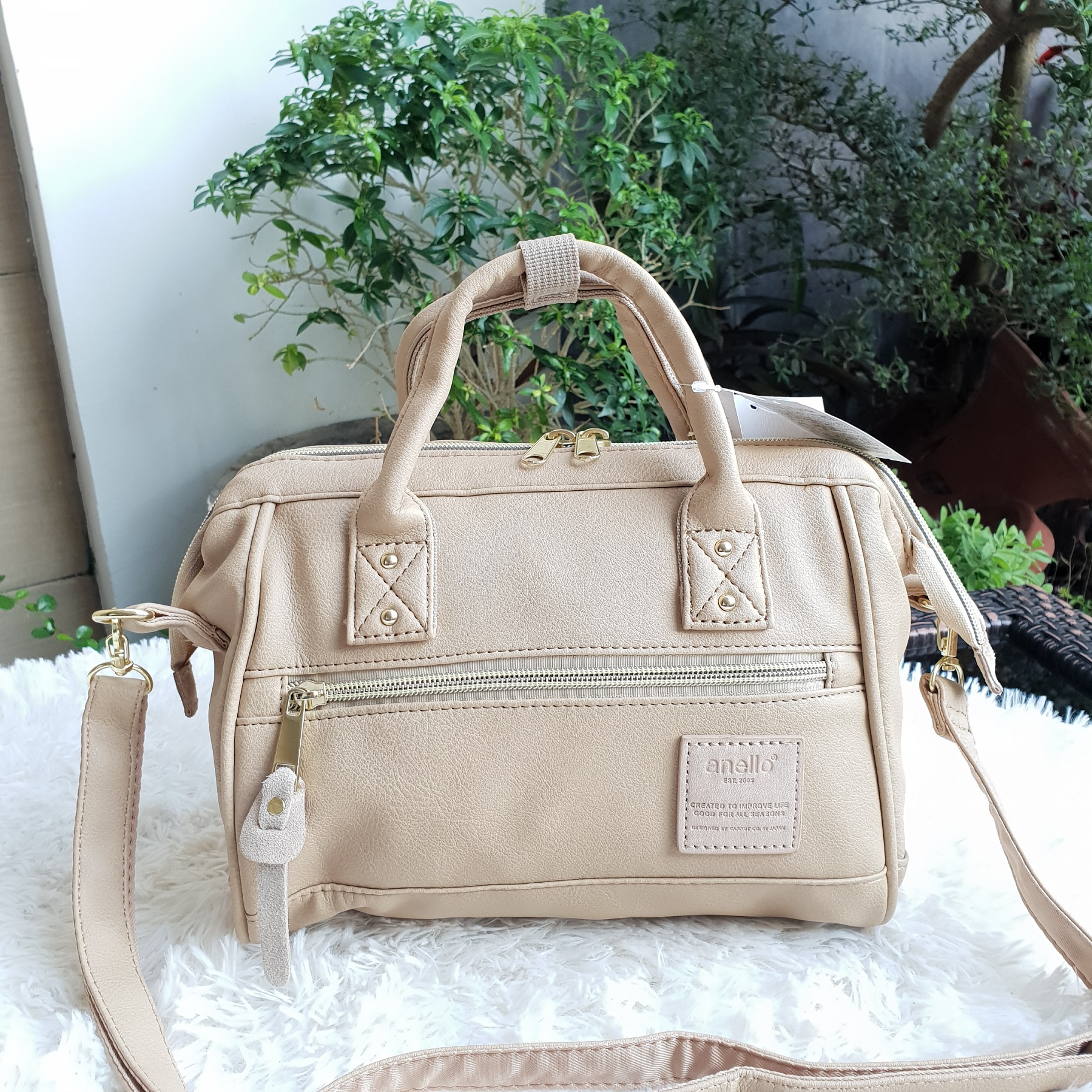anello mini sling bag
