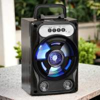 Japan Osaka  Original Karaoke Bluetooth Speaker With FREE Microphone Wire Mic Portable JPJ4